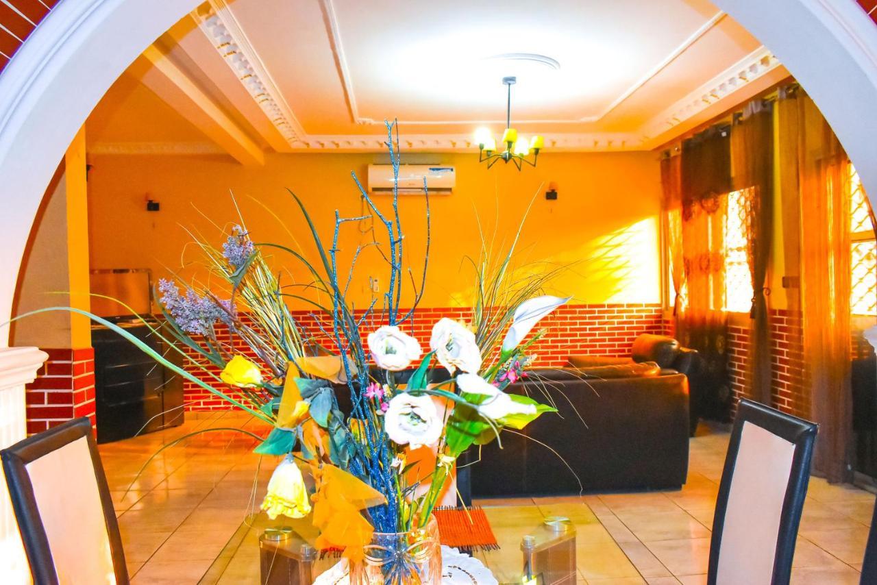 Residence Hoteliere Borel Denver ドゥアラ エクステリア 写真
