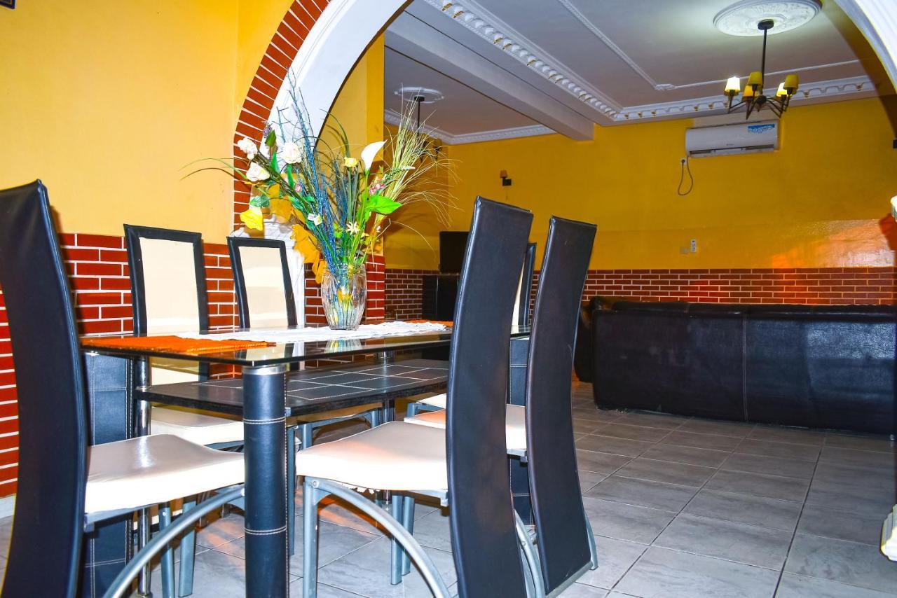 Residence Hoteliere Borel Denver ドゥアラ エクステリア 写真