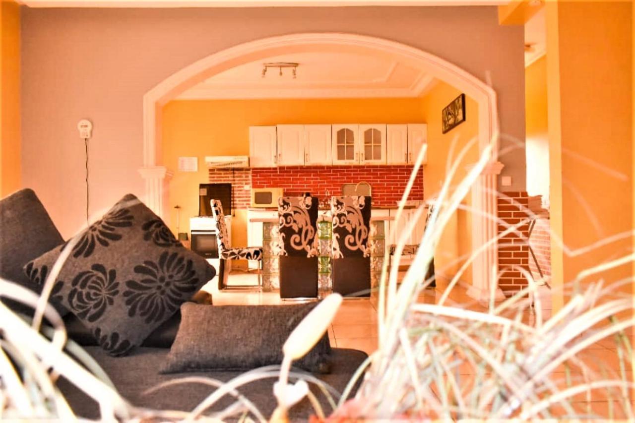 Residence Hoteliere Borel Denver ドゥアラ エクステリア 写真